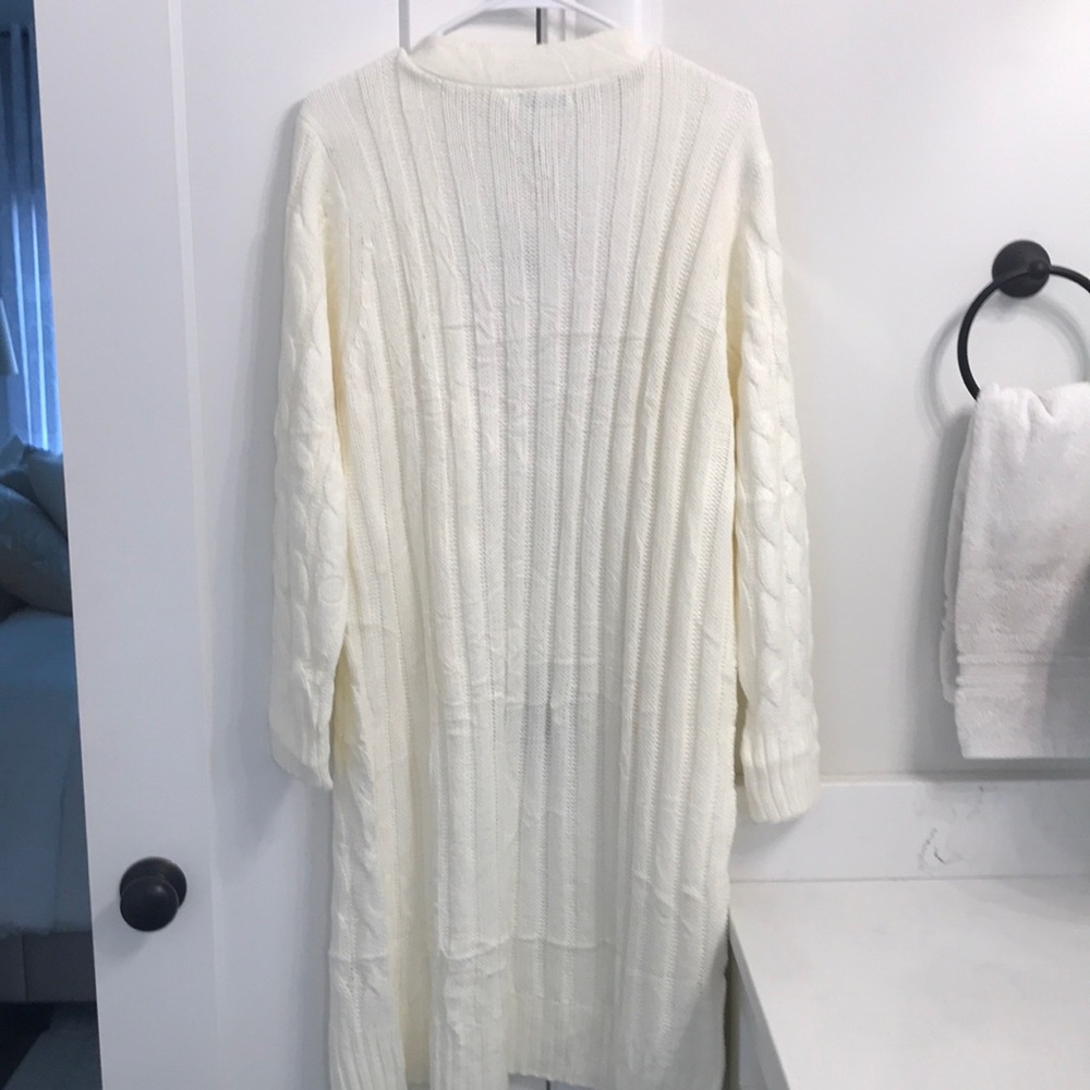 Cardigan - Picture 4 of 4